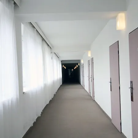 梅德洛夫酒店 3*
